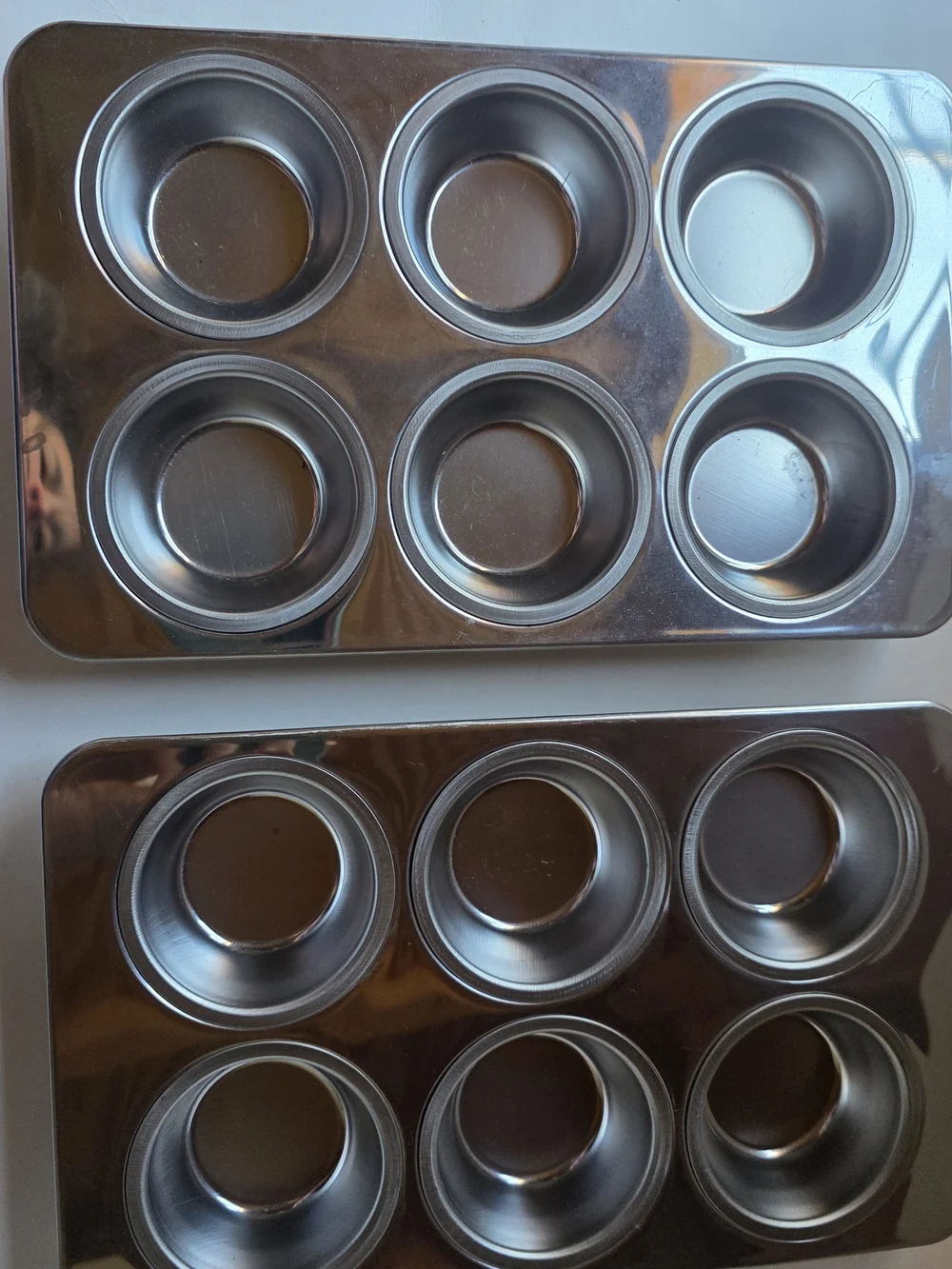 Noname Silver 12-Cup Muffin Pan Set - Nonstick Steel